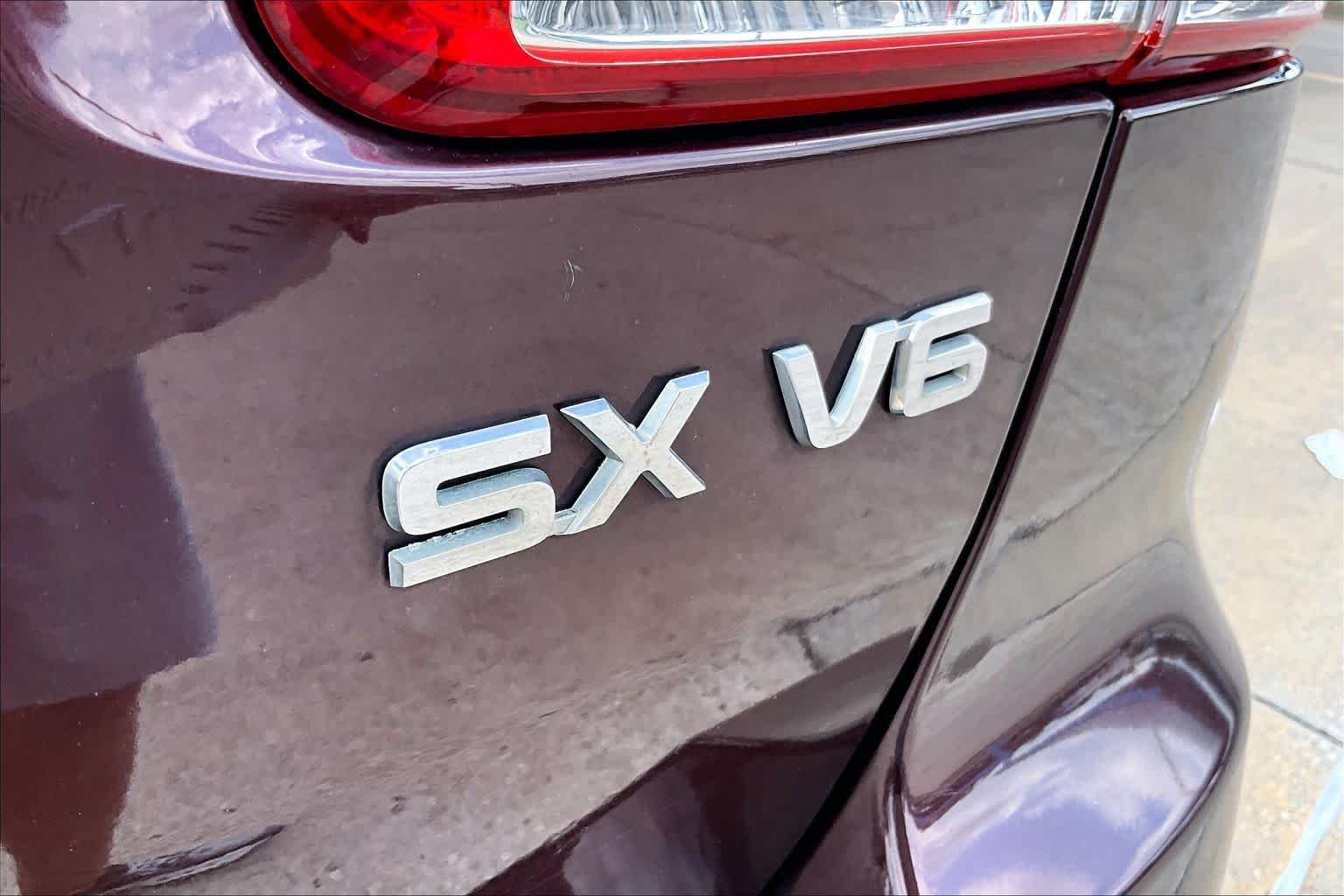Used 2013 Dark Cherry Kia SX image 10