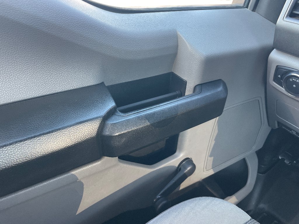 Used 2018 Oxford White Ford XL image 12