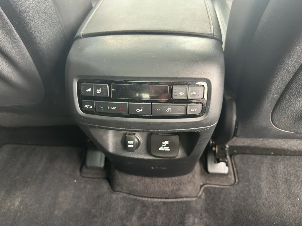 Used 2022 Moonlight Cloud Hyundai Calligraphy image 33