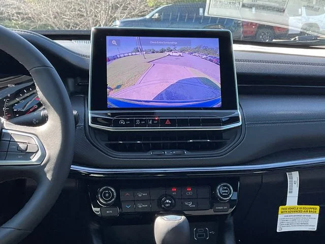 New 2026 Fathom Blue Pearl Coat Jeep Latitude image 18