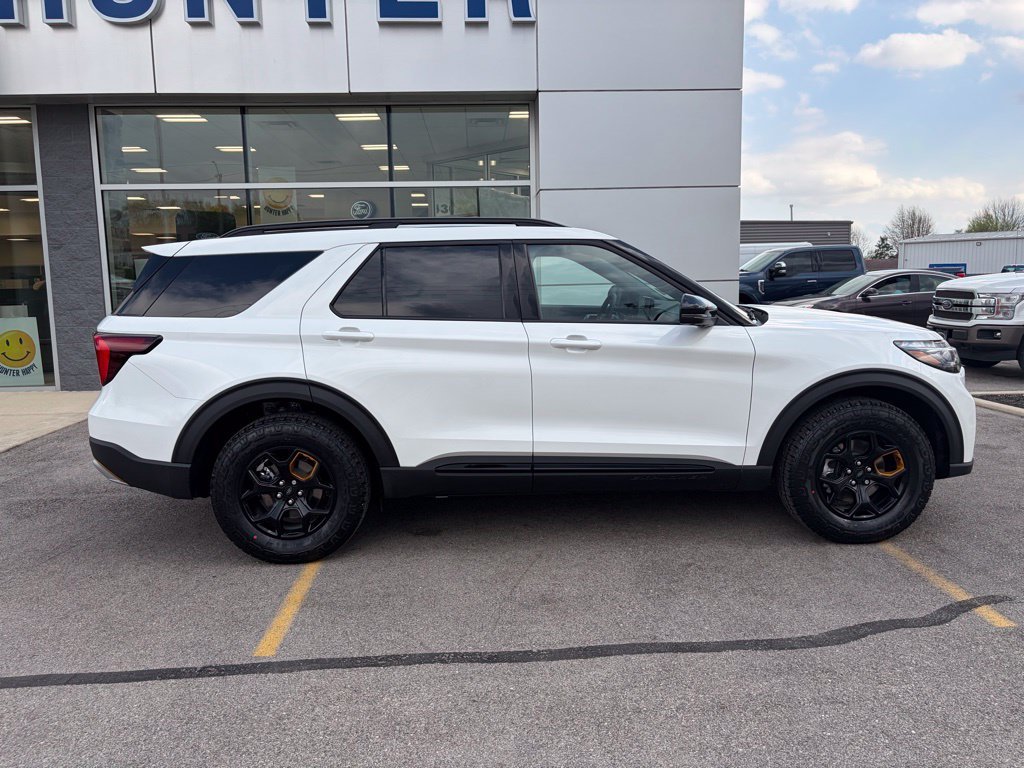 2026 Ford Explorer Tremor - Photo 38