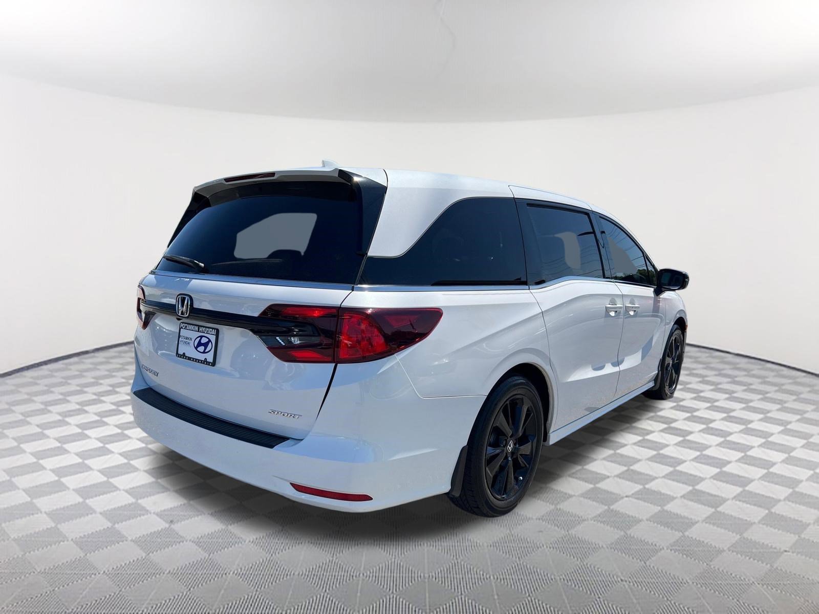 Used 2024 Platinum White Pearl Honda Sport image 6