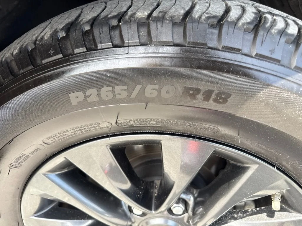 Used 2023 Silver Lexus 460 image 37