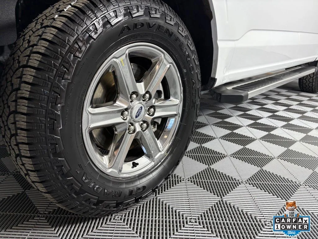 Used 2025 Oxford White Ford XLT image 13