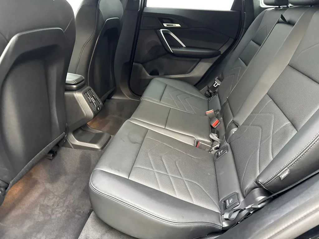 Used 2026 Black BMW xDrive28i image 34