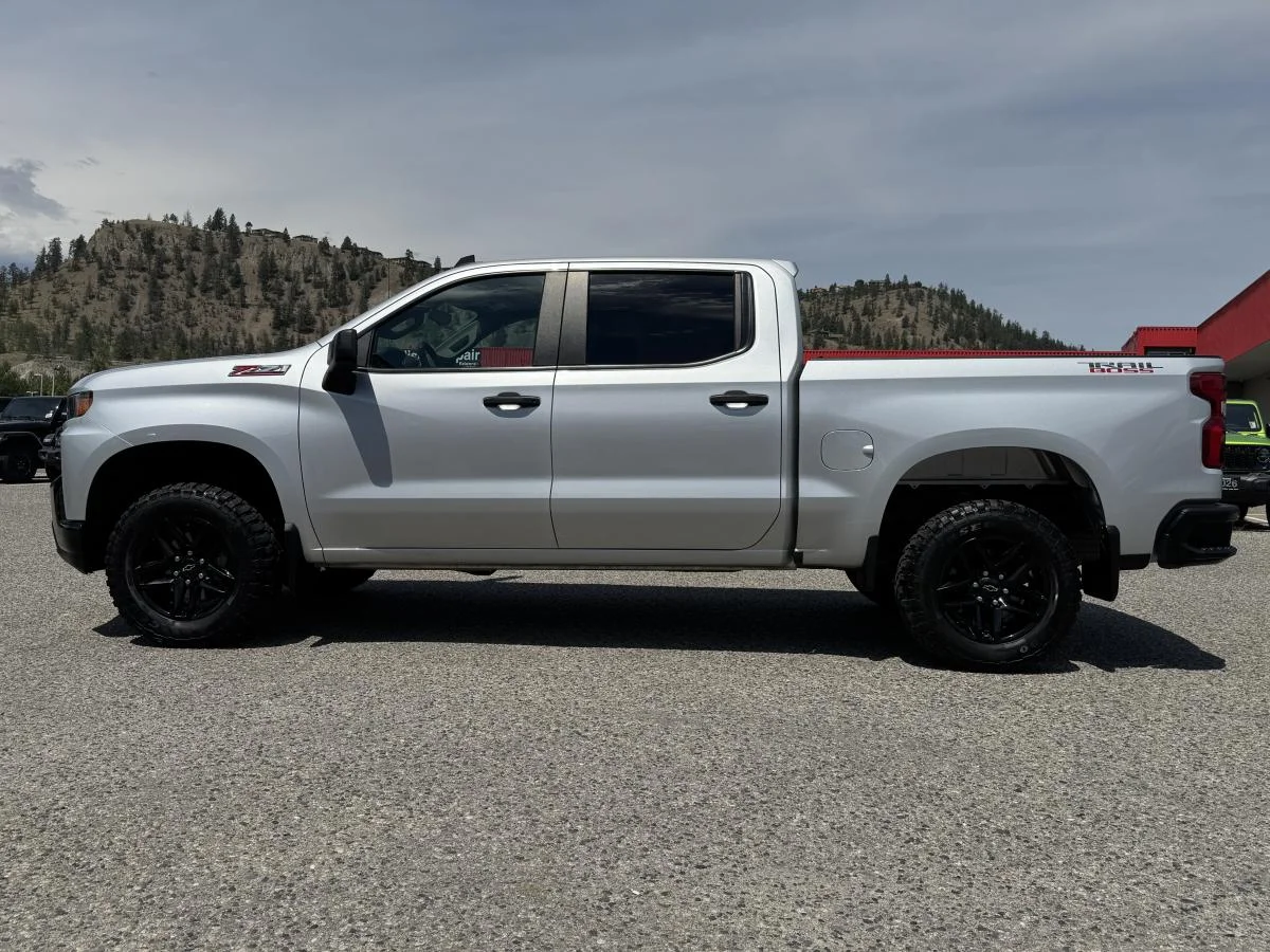 Used 2022 Beige Chevrolet Custom Trail Boss image 10