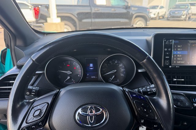 Used 2018 Teal Green Toyota XLE image 12