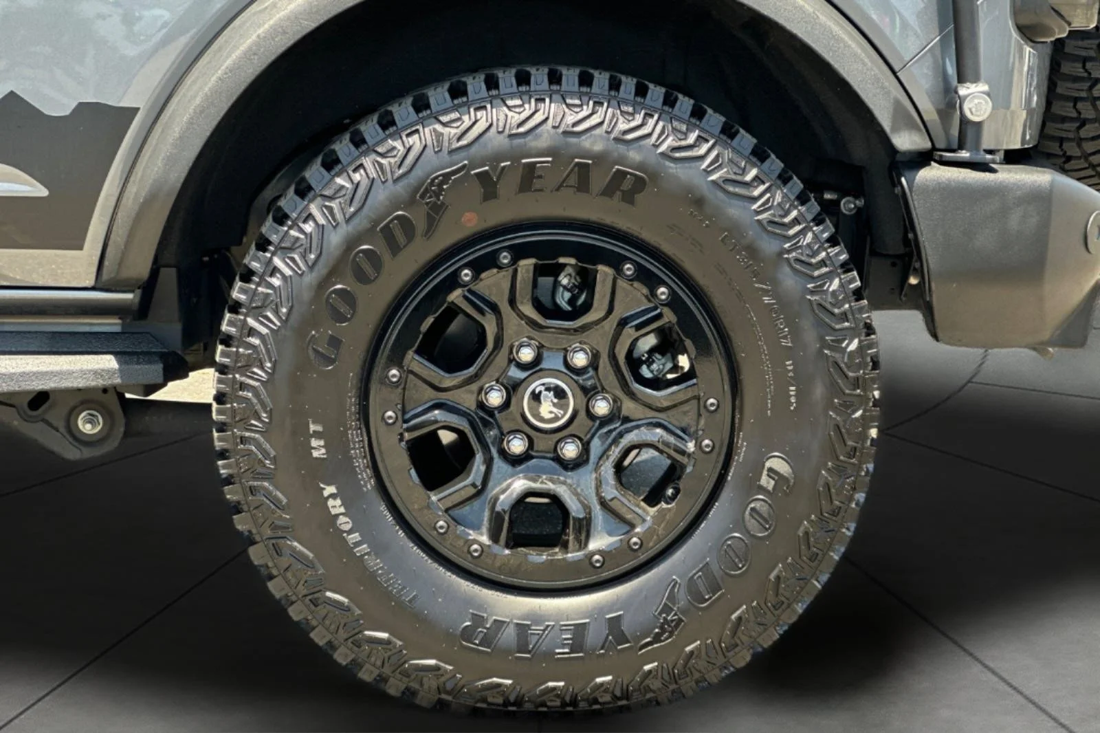 Used 2024 GRAY Ford Wildtrak image 26
