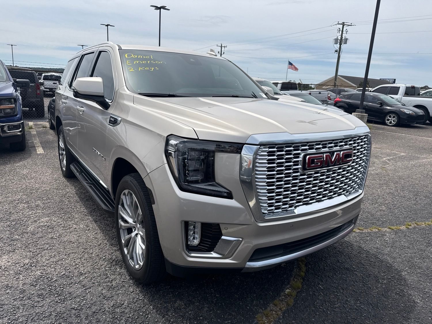 2023 GMC Yukon 4WD Denali's photo