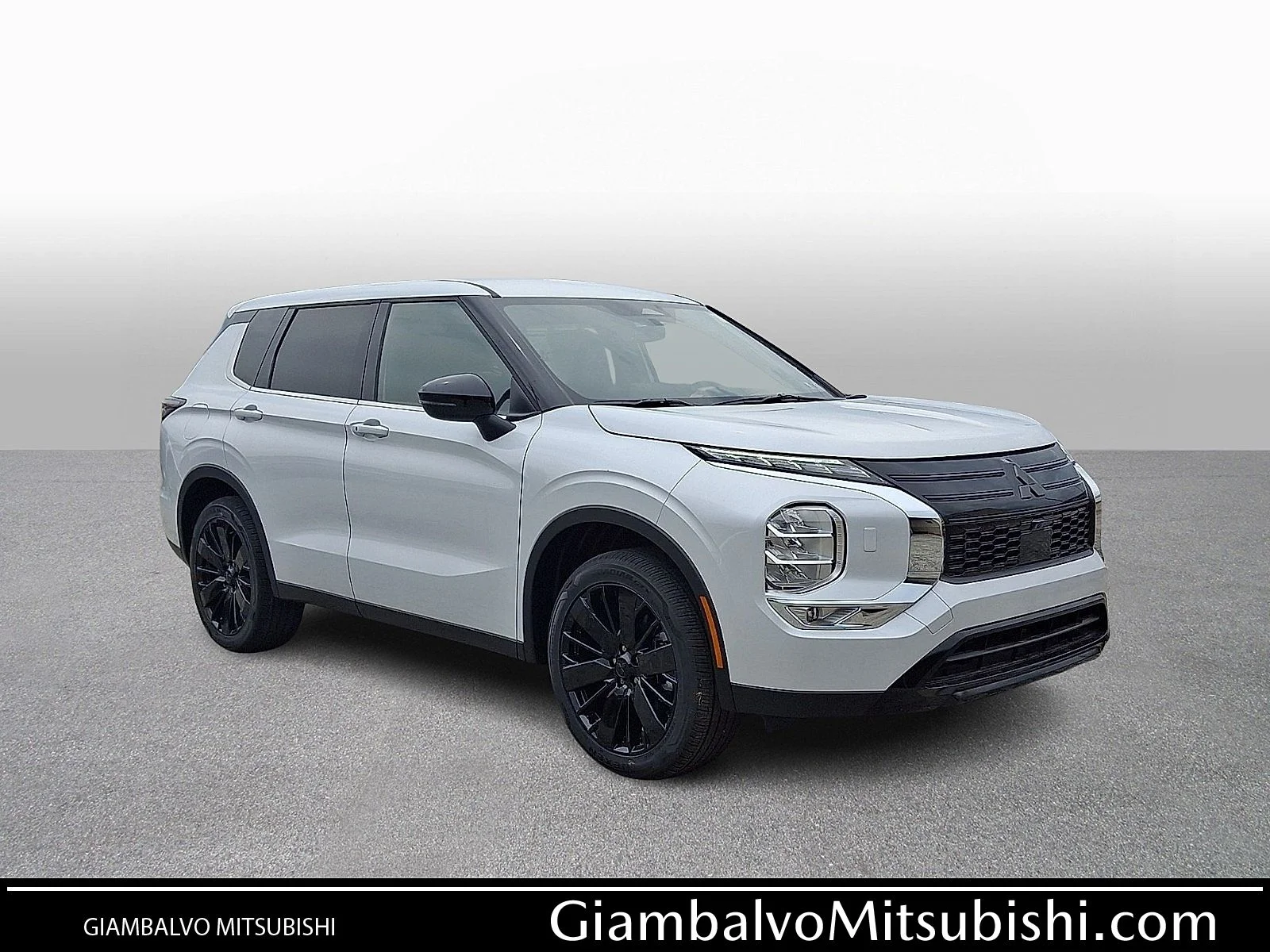 New 2026 White Mitsubishi LE image 1