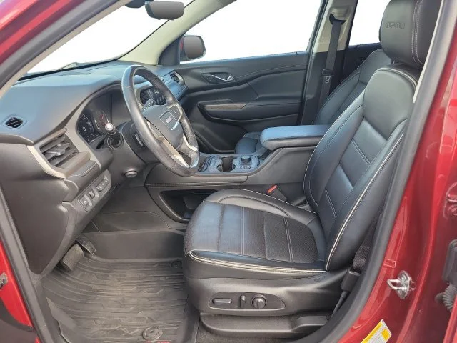 Used 2021 CAYENNE RED TINTCOAT GMC Denali image 9