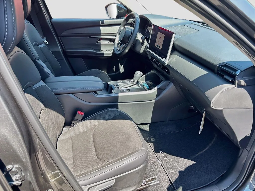 New 2026 Machine Gray Metallic Mazda 2.5 S Preferred AWD image 27