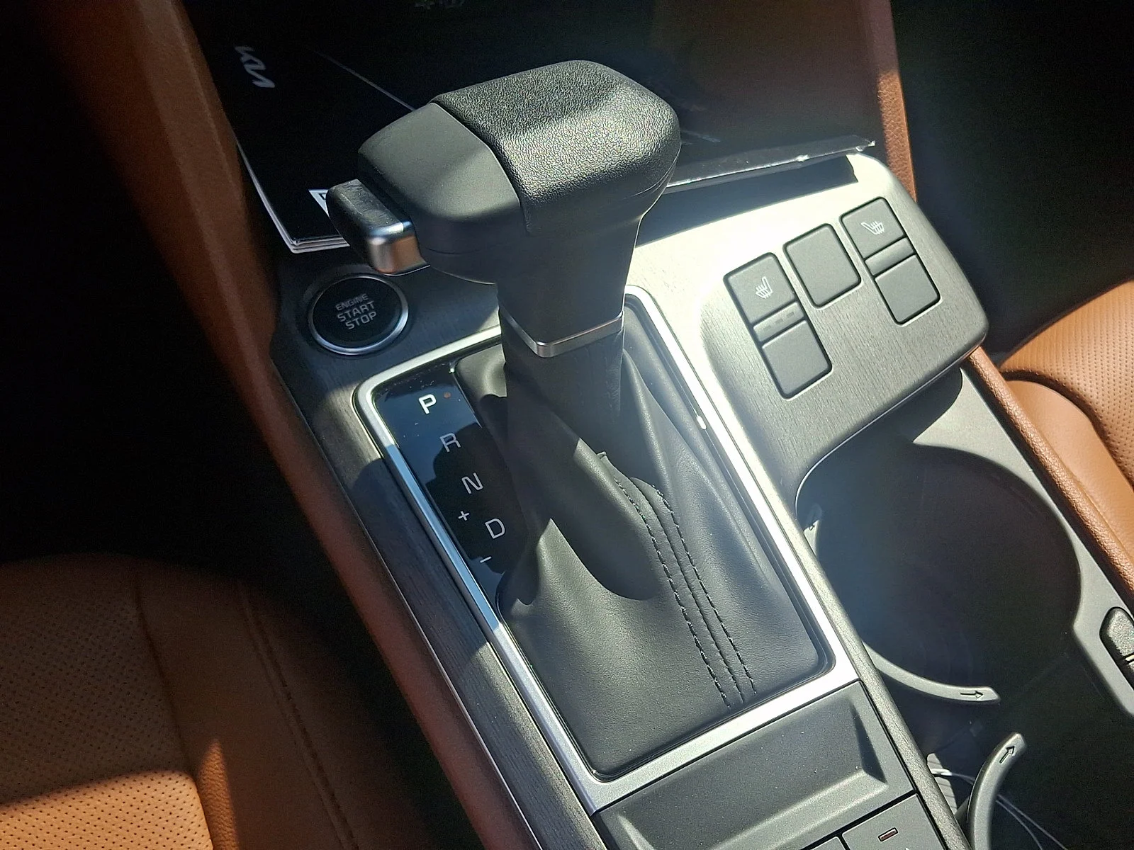 New 2027 White Kia X-Line image 16