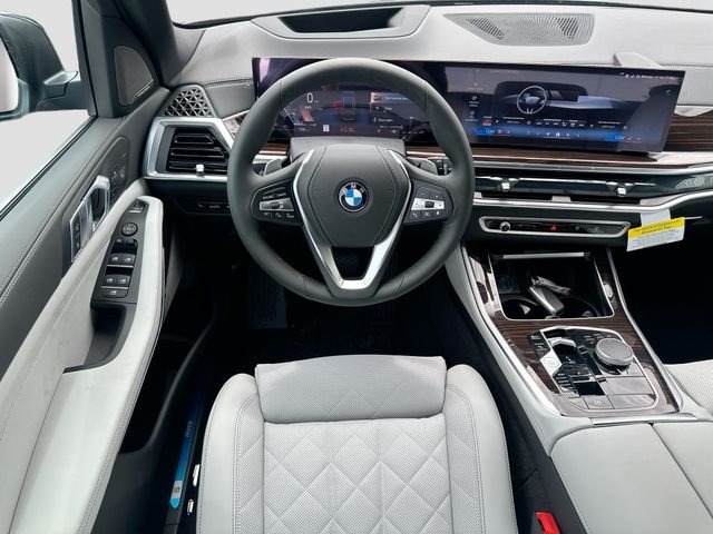 2026 BMW X5 40i - Photo 17