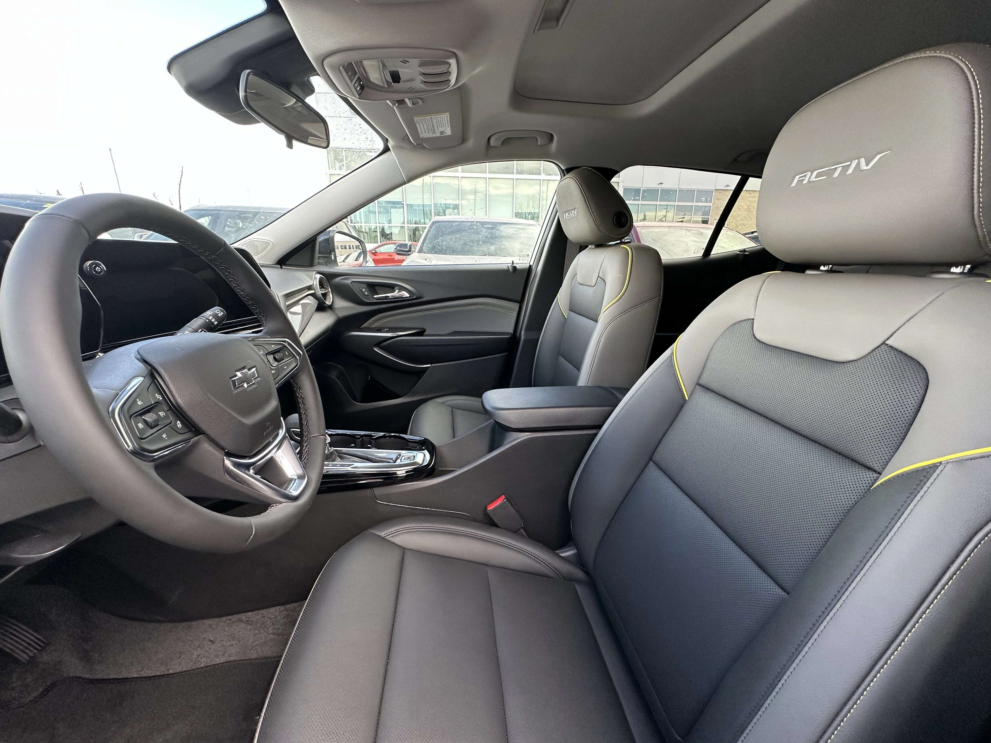 New 2026 Summit White Chevrolet ACTIV image 13