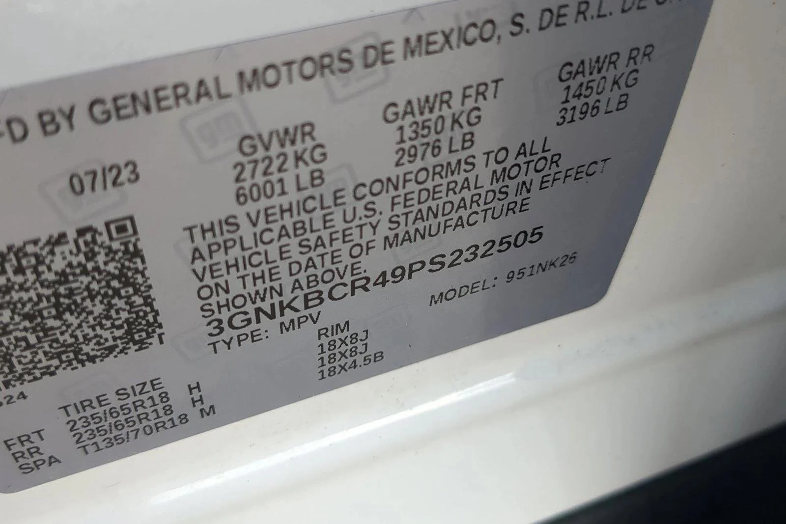 Used 2023 Summit White Chevrolet LT image 22