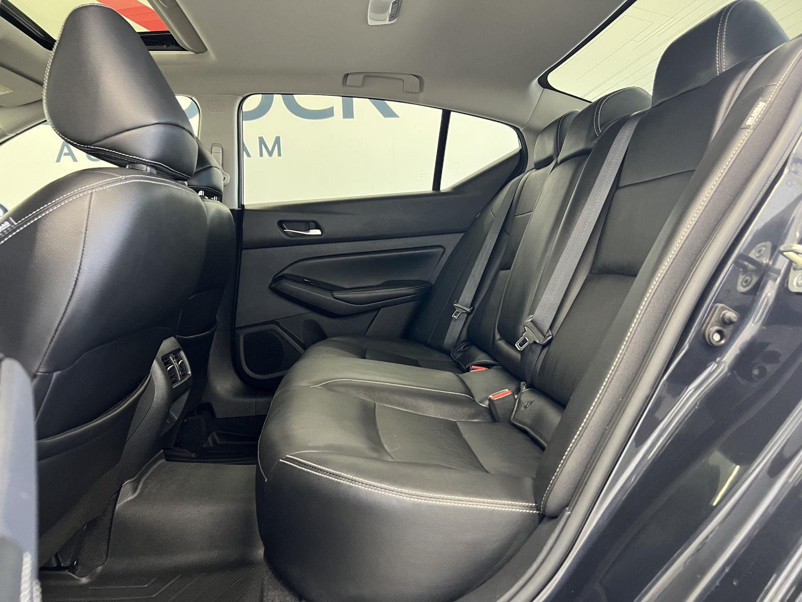 2020 Nissan Altima SL - Photo 25