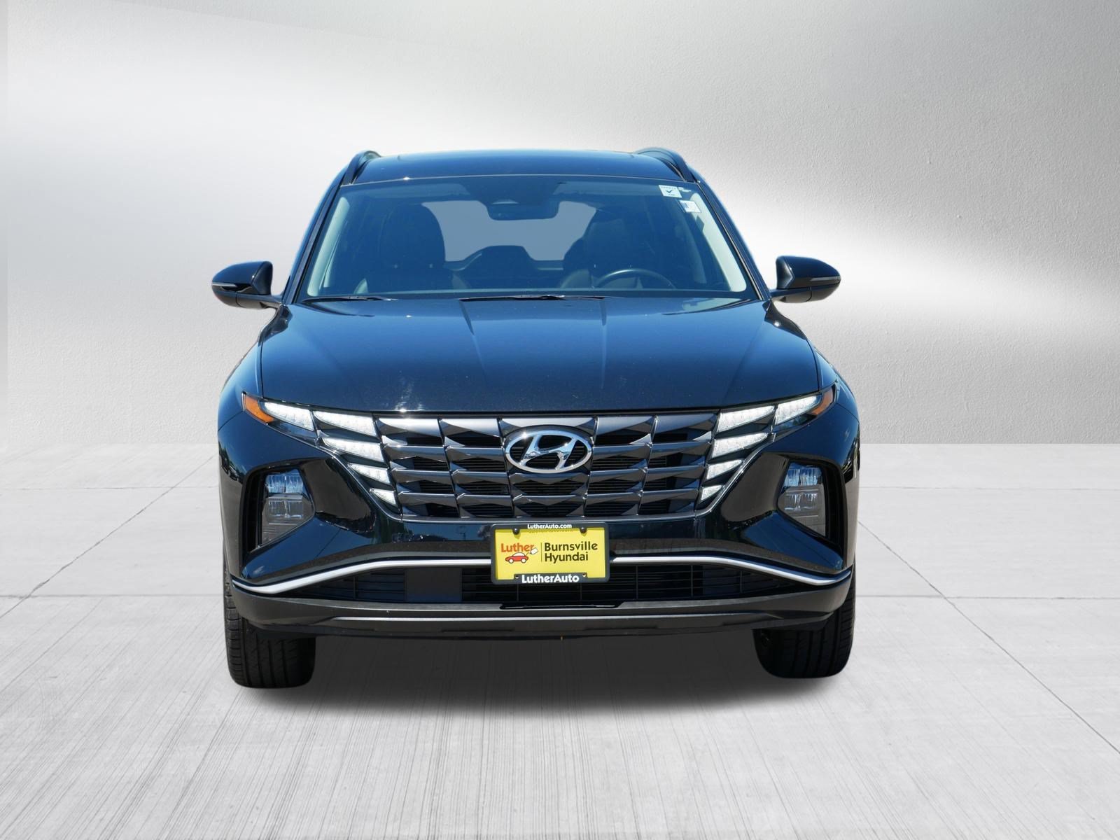 Certified Used 2023 Phantom Black Hyundai SEL image 2