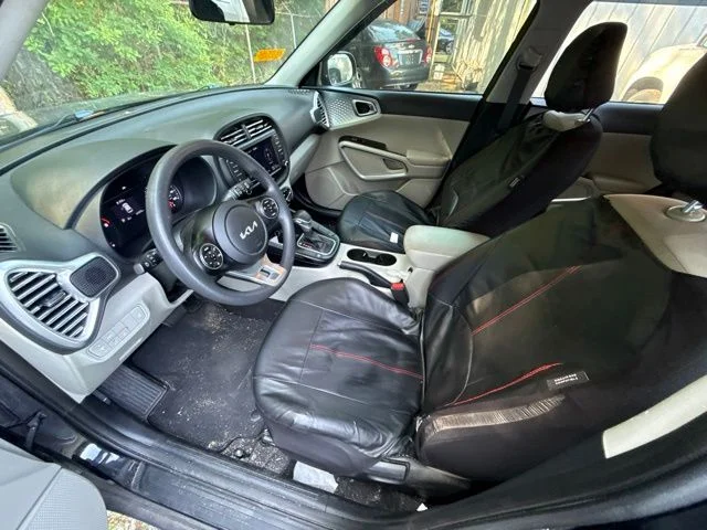 Used 2022 Black Kia LX image 10