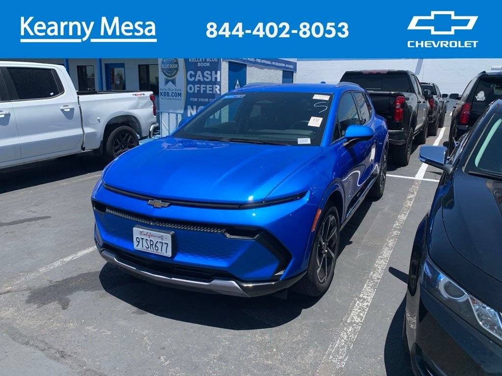 2025 Chevrolet Equinox EV 2LT FWD's photo