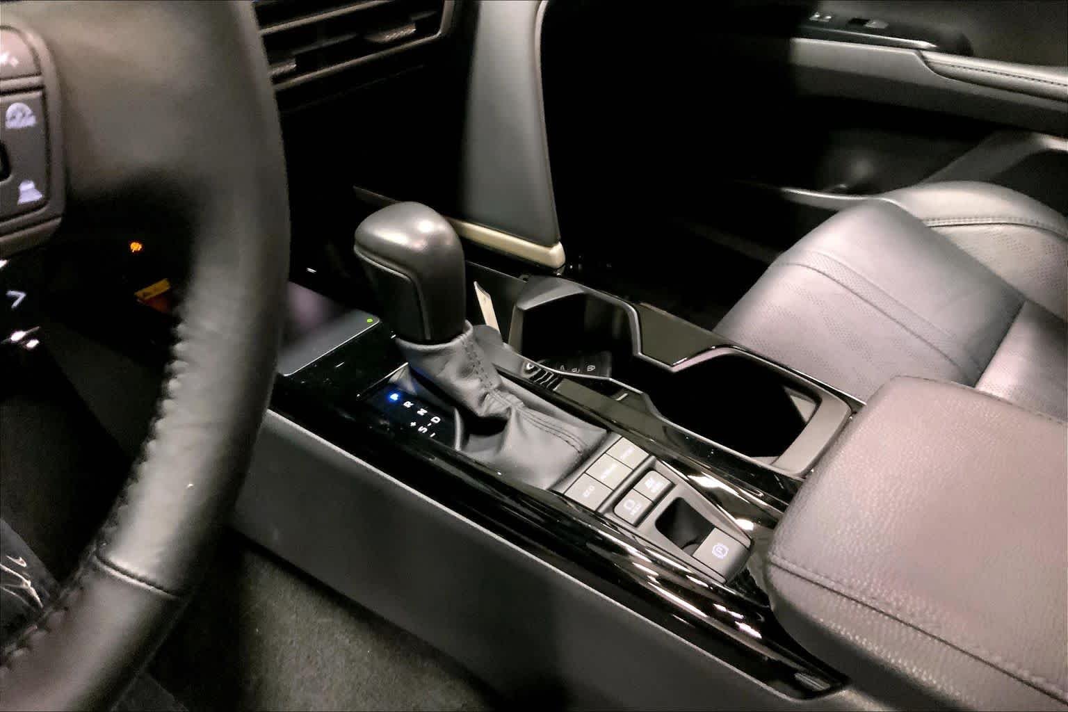 Used 2025 Midnight Black Metallic Toyota XSE image 17