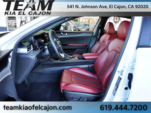 Used 2024 White Kia GT-Line image 14