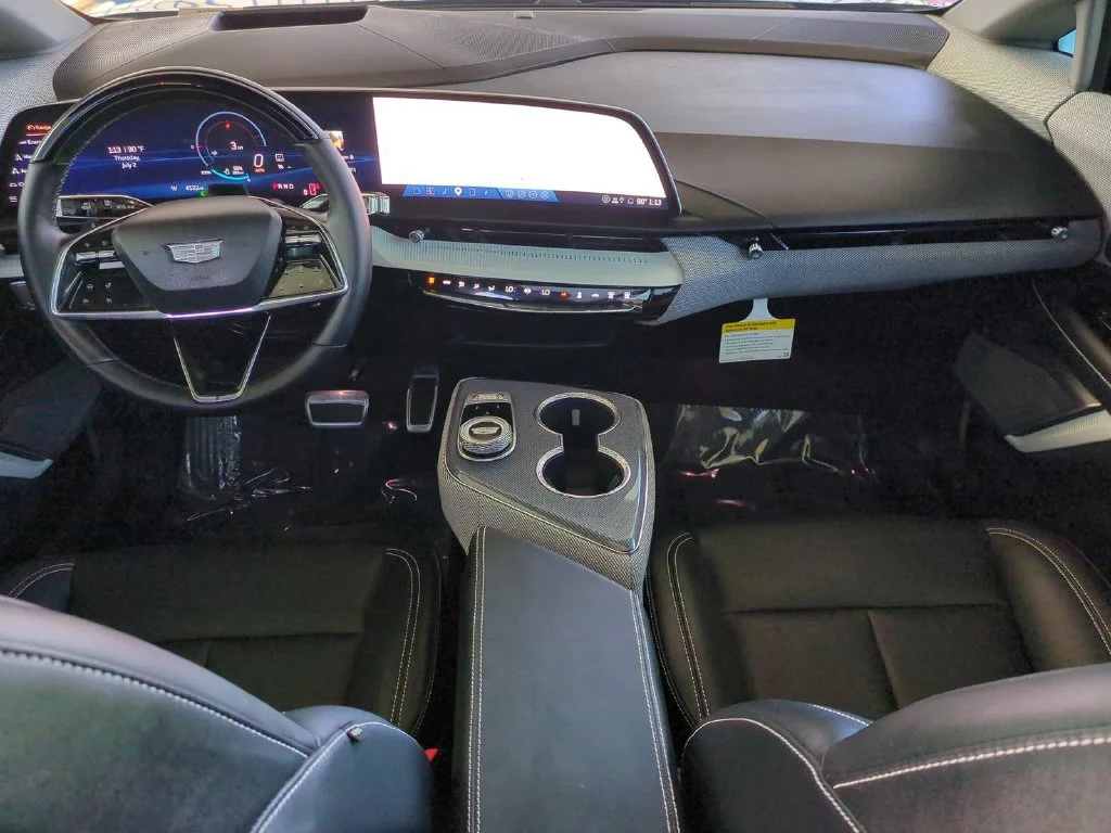 2026 Cadillac OPTIQ Premium Sport - Photo 29