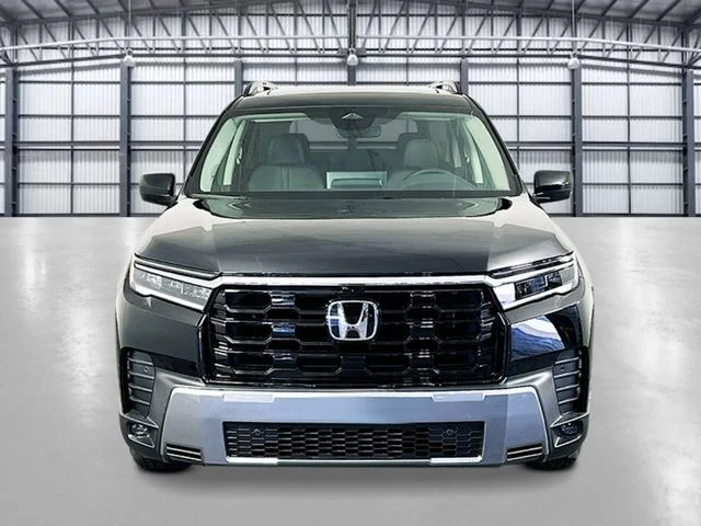 New 2026 Crystal Black Pearl Honda AWD Touring image 6