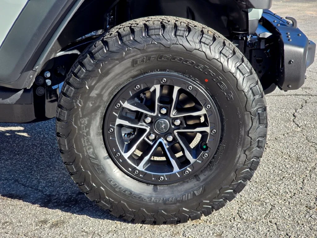 New 2027 White/off-white Jeep Willys 392 image 13