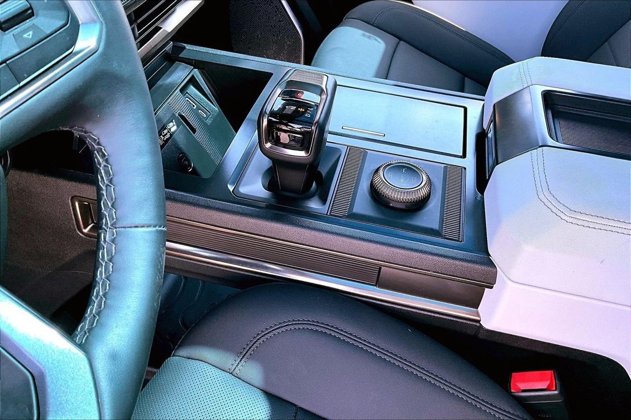 2024 GMC HUMMER EV 3X - Photo 19