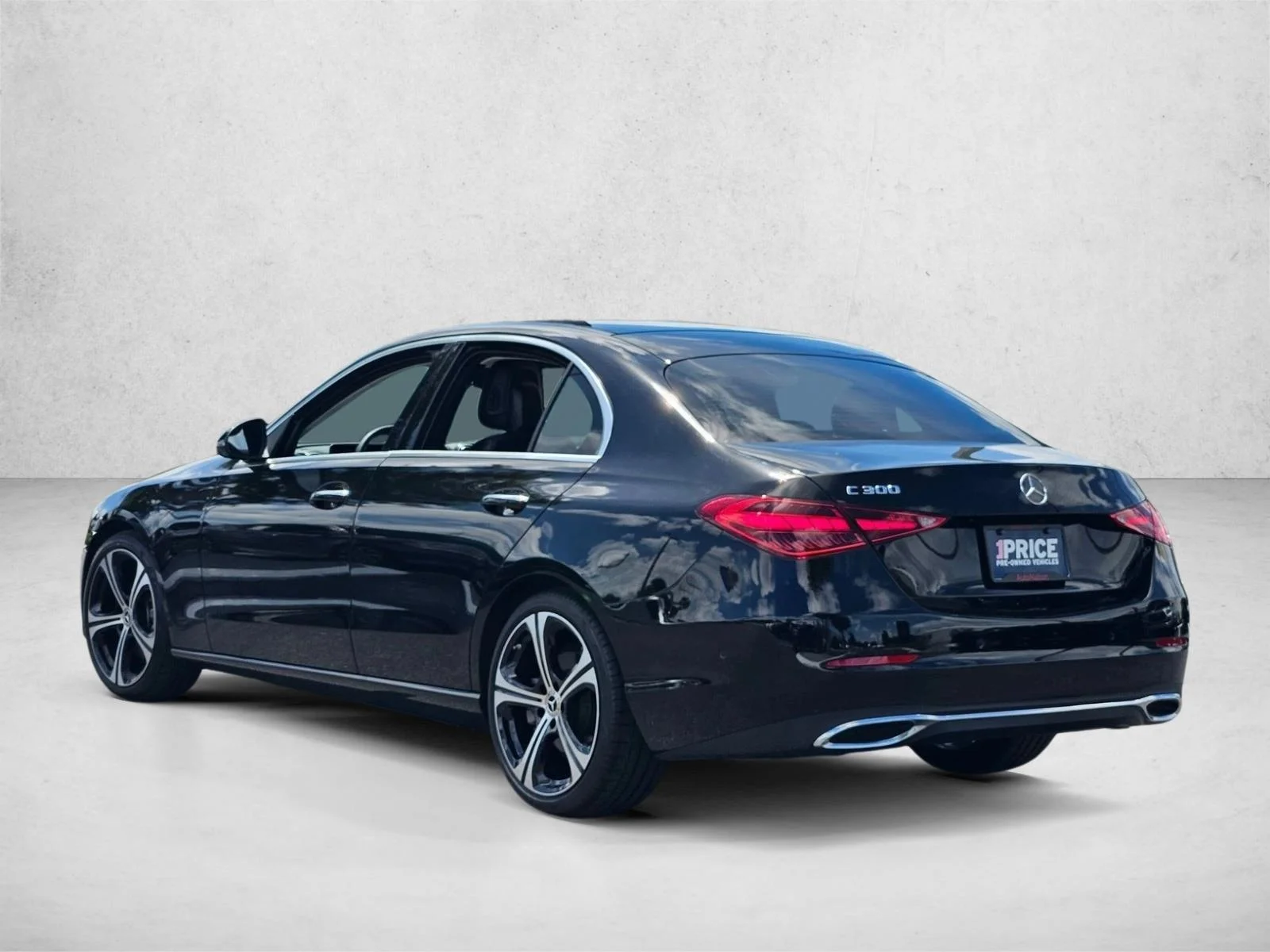 Used 2022 Black Mercedes-Benz C 300 image 8