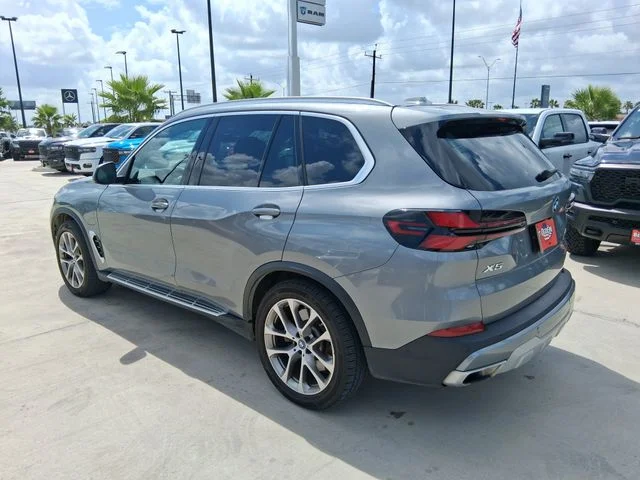 Used 2025 Gray BMW xDrive50e image 5