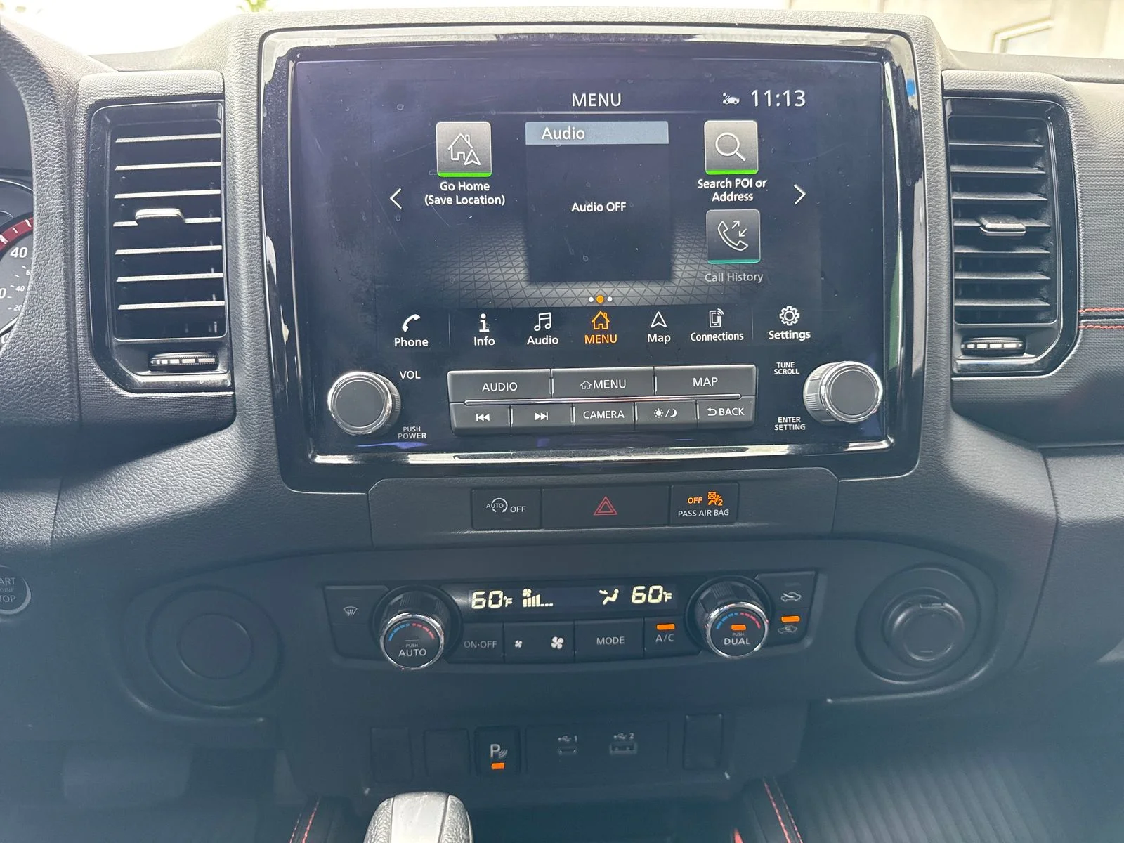 Used 2024 White Nissan PRO-X image 18