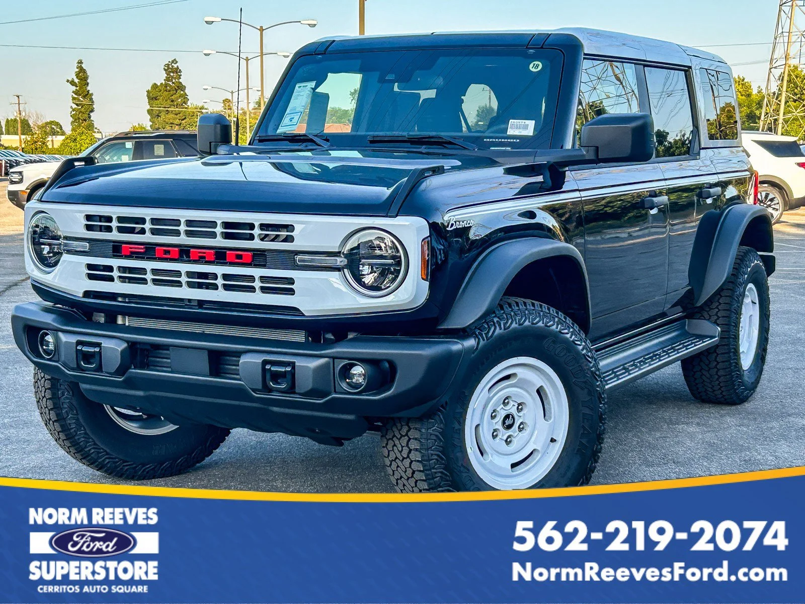 2026 Ford Bronco Heritage Edition 4x4's photo