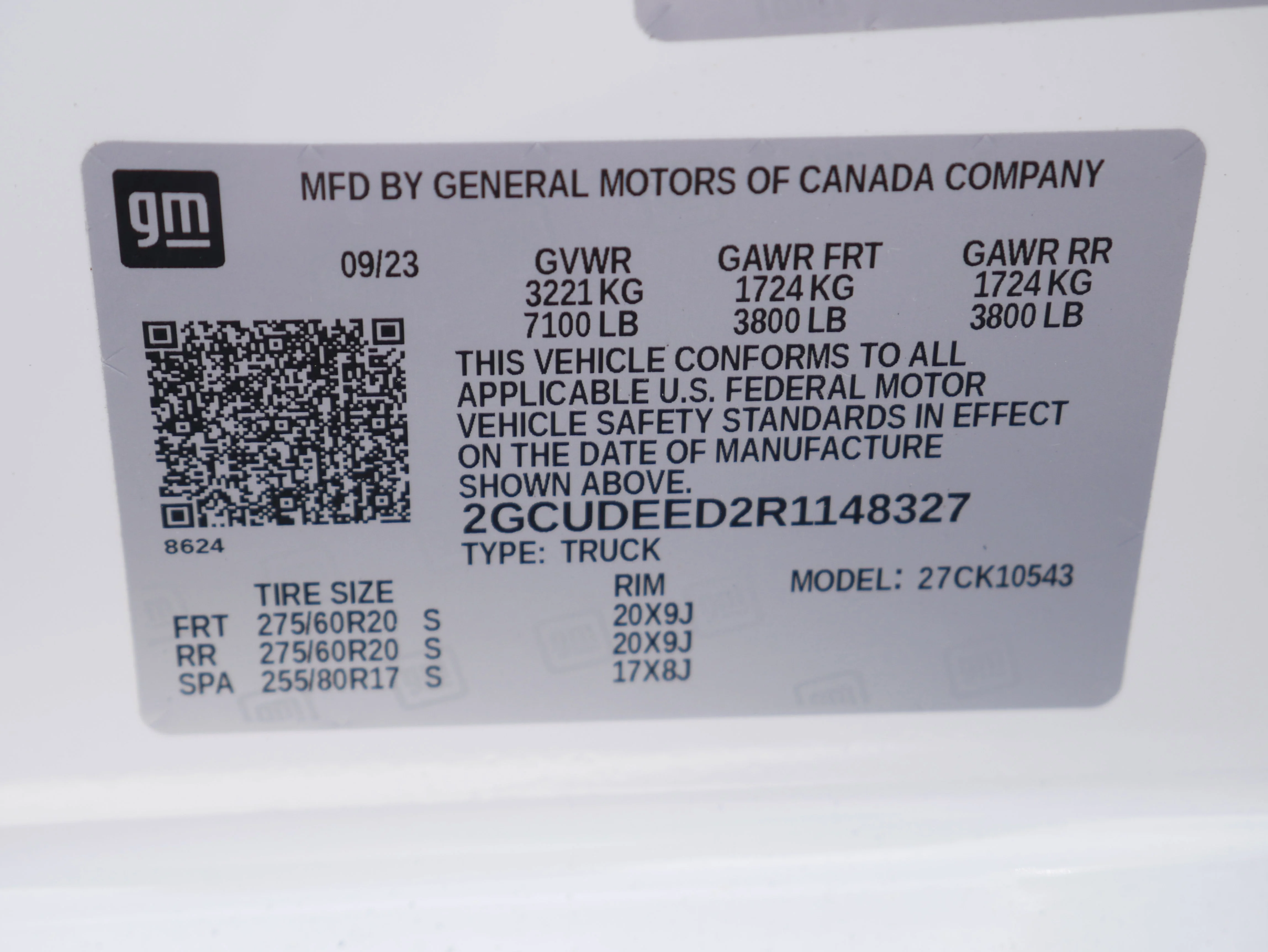 Certified Used 2024 Summit White Chevrolet RST image 34