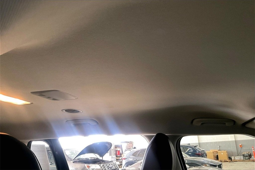 2024 KIA CARNIVAL - Image 21