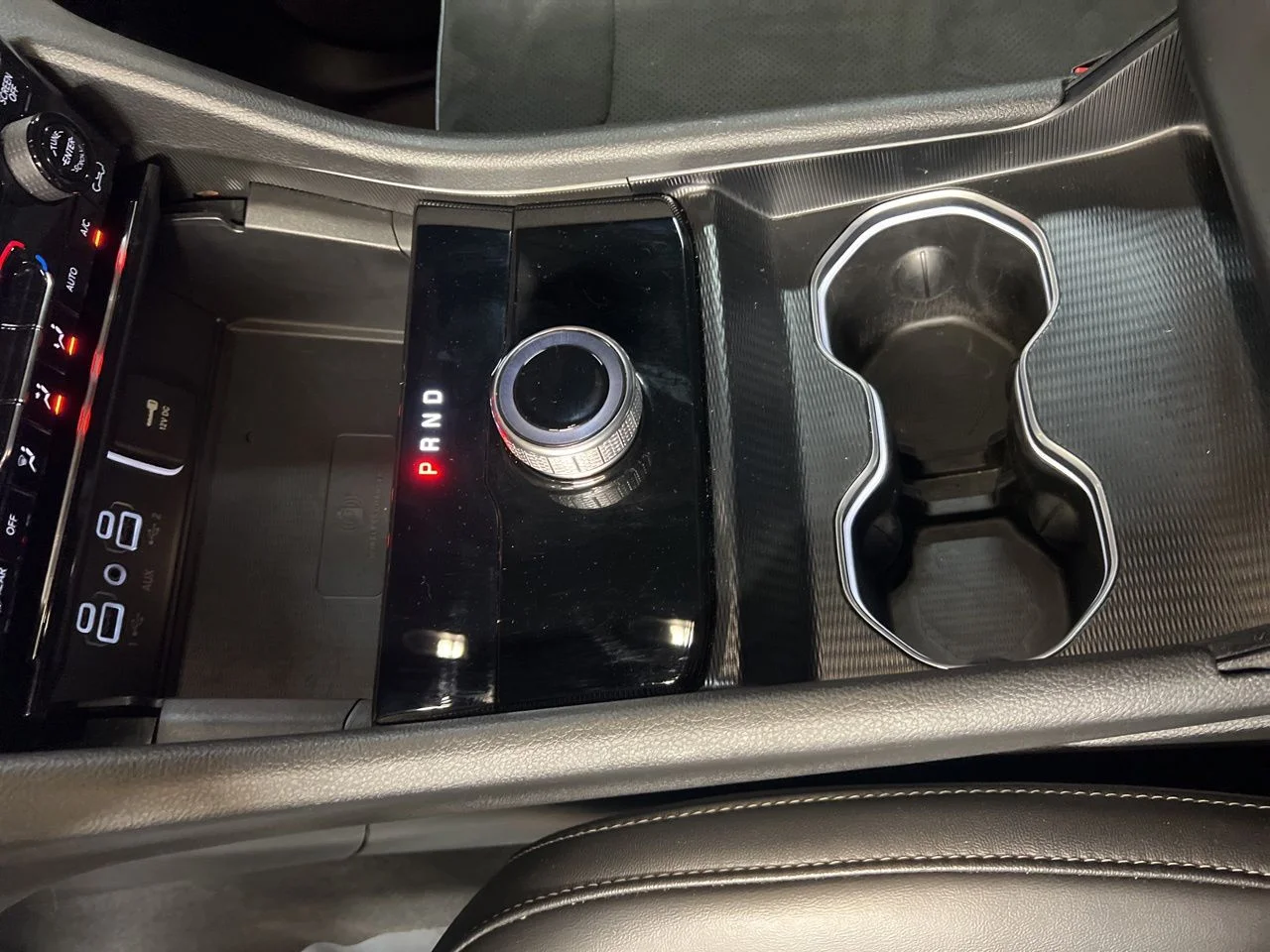 Used 2024 White Jeep Altitude X image 32