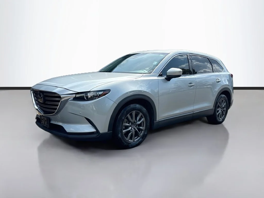 Used 2021 Sonic Silver Metallic Mazda Touring image 3
