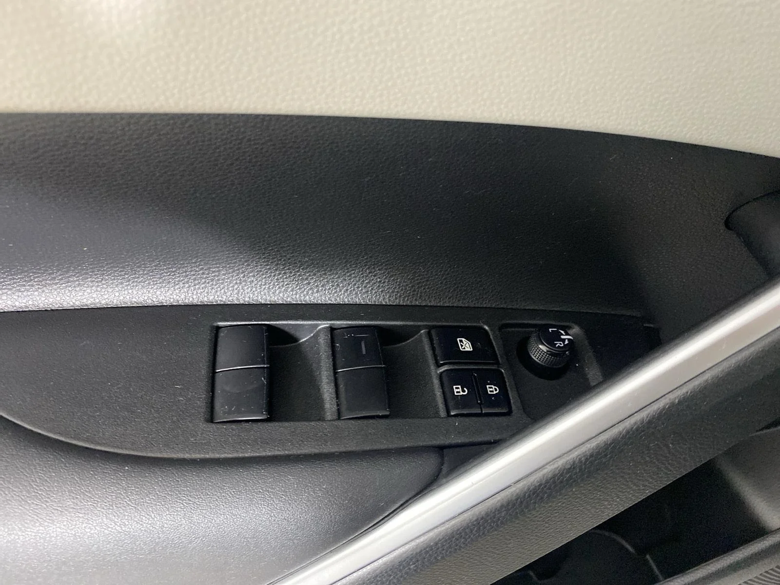 Used 2023 Jet Black Toyota LE image 21