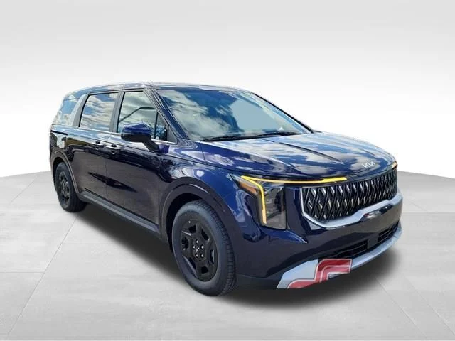 2026 Kia Sedona LX's photo