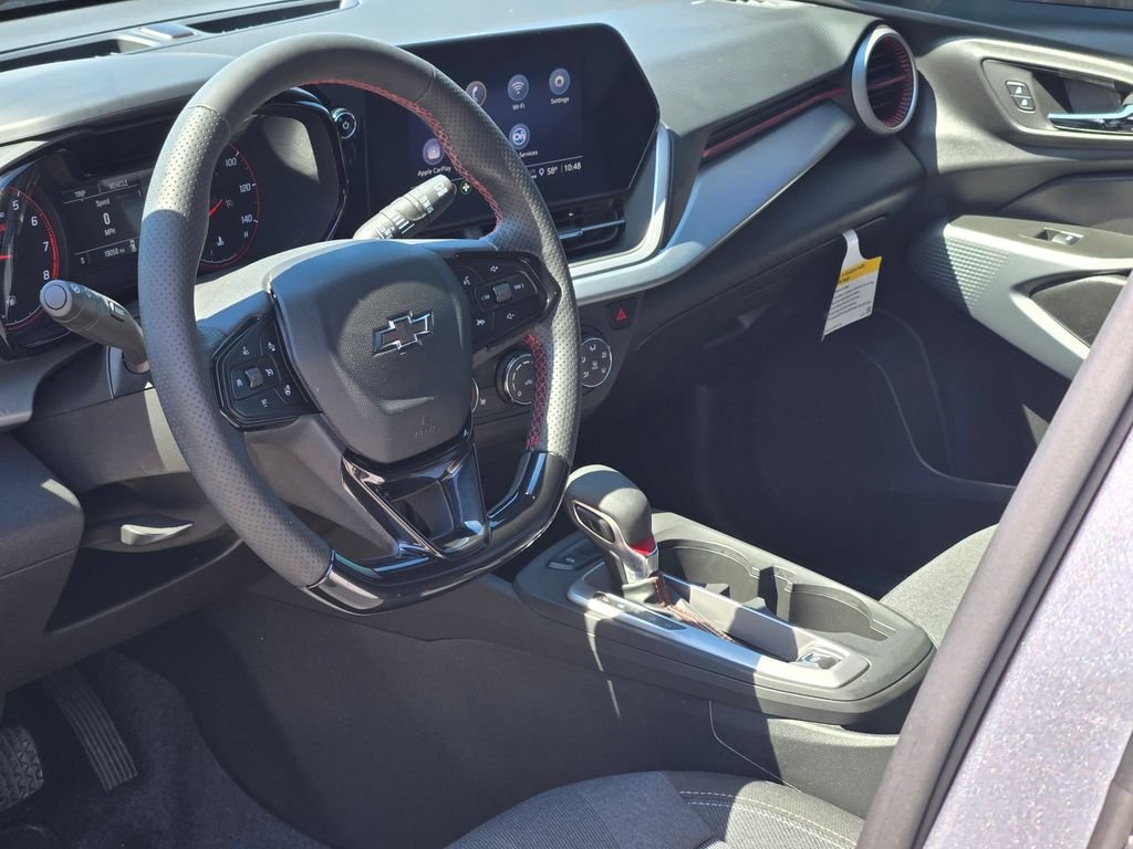 2024 Chevrolet Trax RS - Photo 31