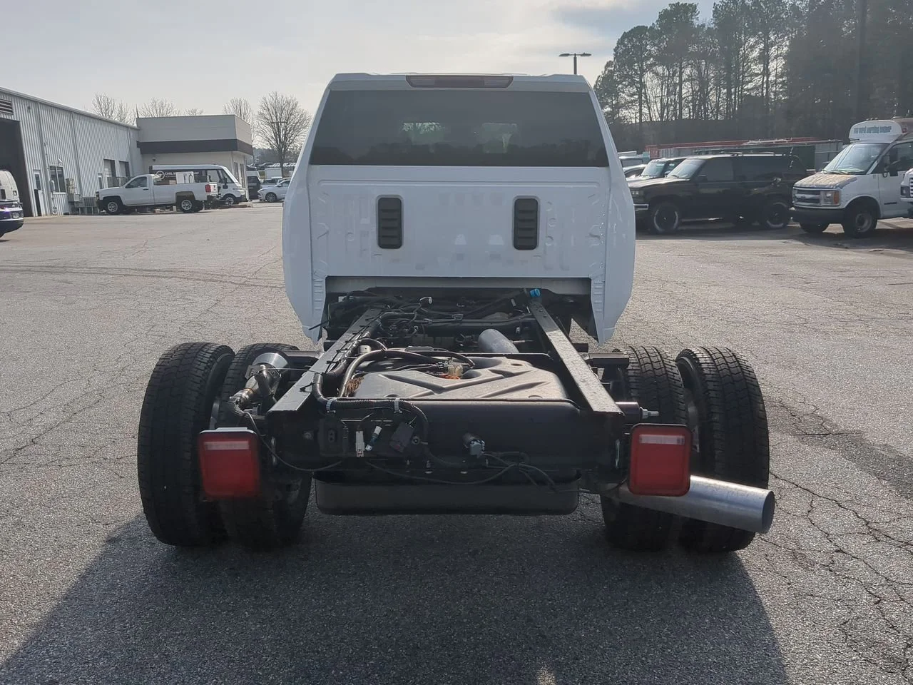 New 2026 Summit White GMC Pro image 7