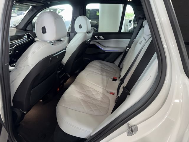 Certified Used 2024 Not Available BMW sDrive40i image 15