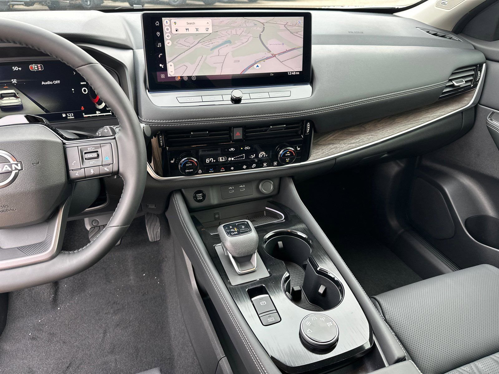 New 2026 White Nissan Platinum image 29