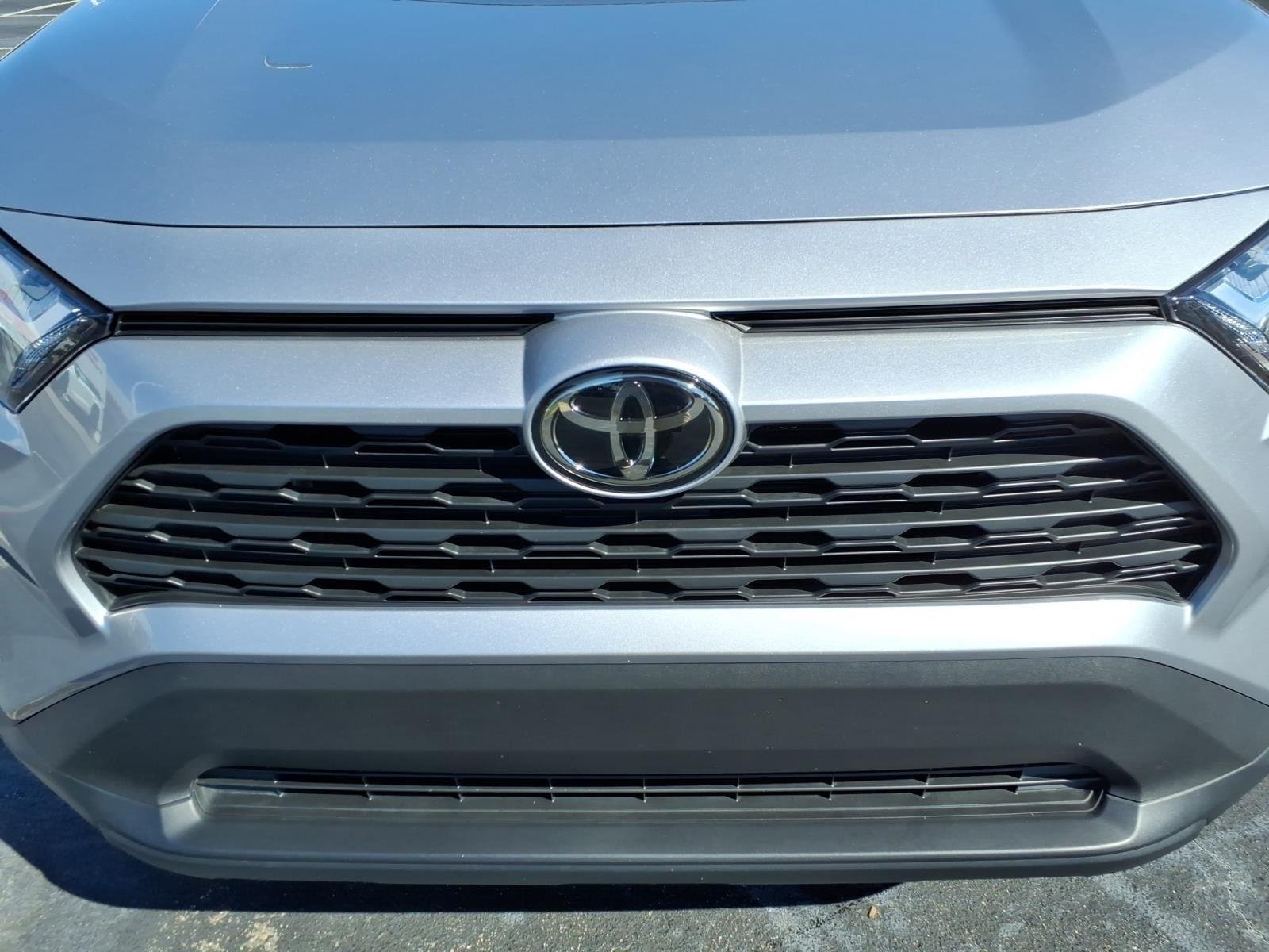 Used 2024 Silver Sky Metallic Toyota LE image 13