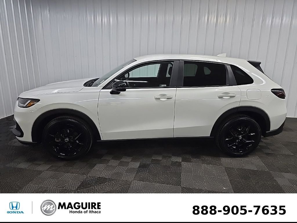 Used 2024 White Honda Sport image 5