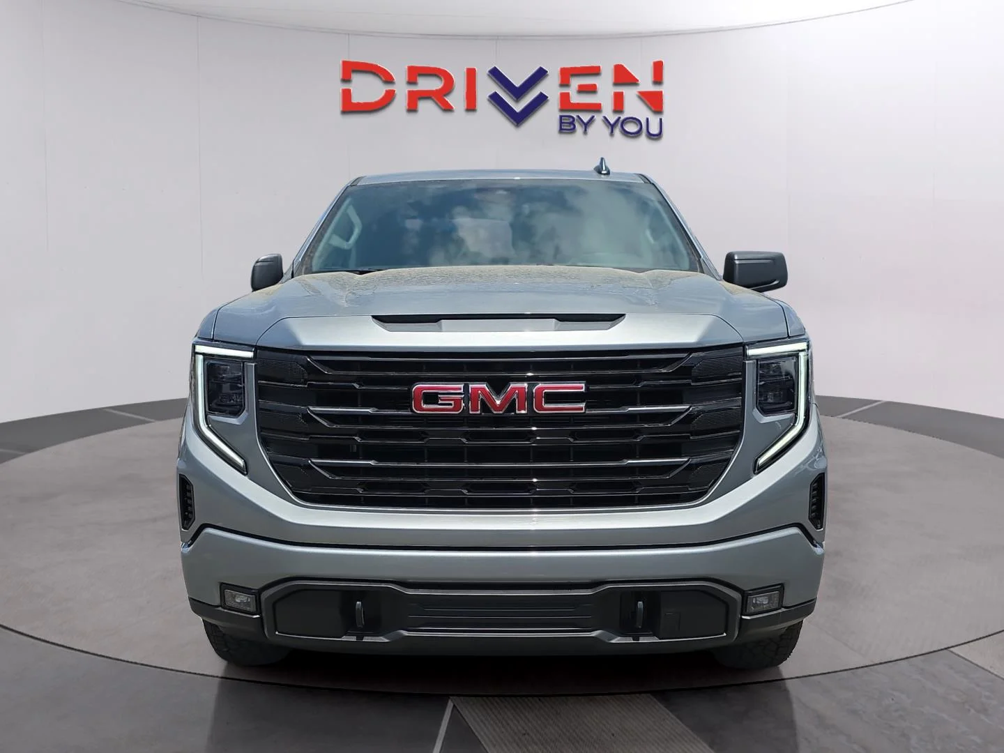 New 2026 Sterling Metallic GMC Elevation image 9