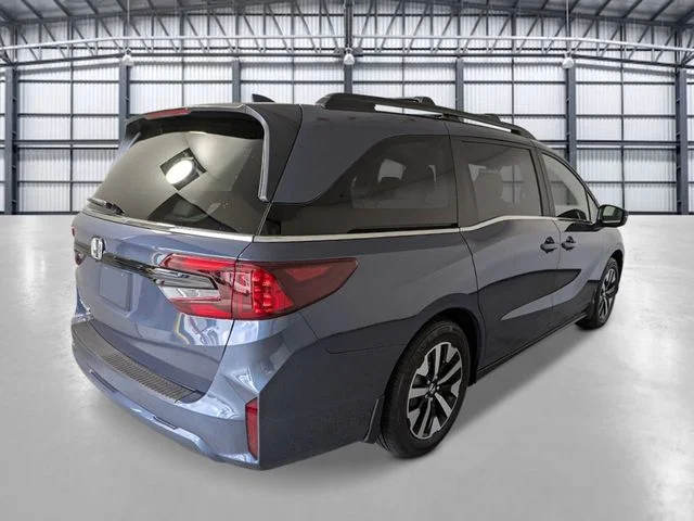 New 2026 Smoke Blue Pearl Honda EX-L image 5