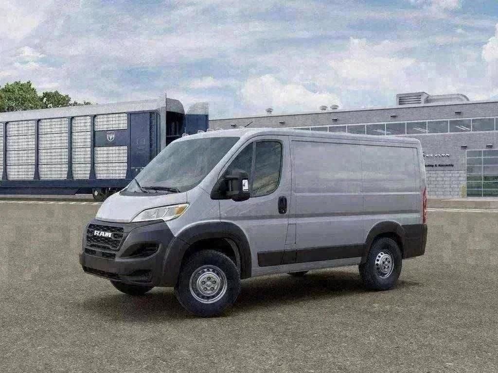 New 2026 Bright Silver Metallic Clear-Coat Exterior Paint RAM Low Roof image 37