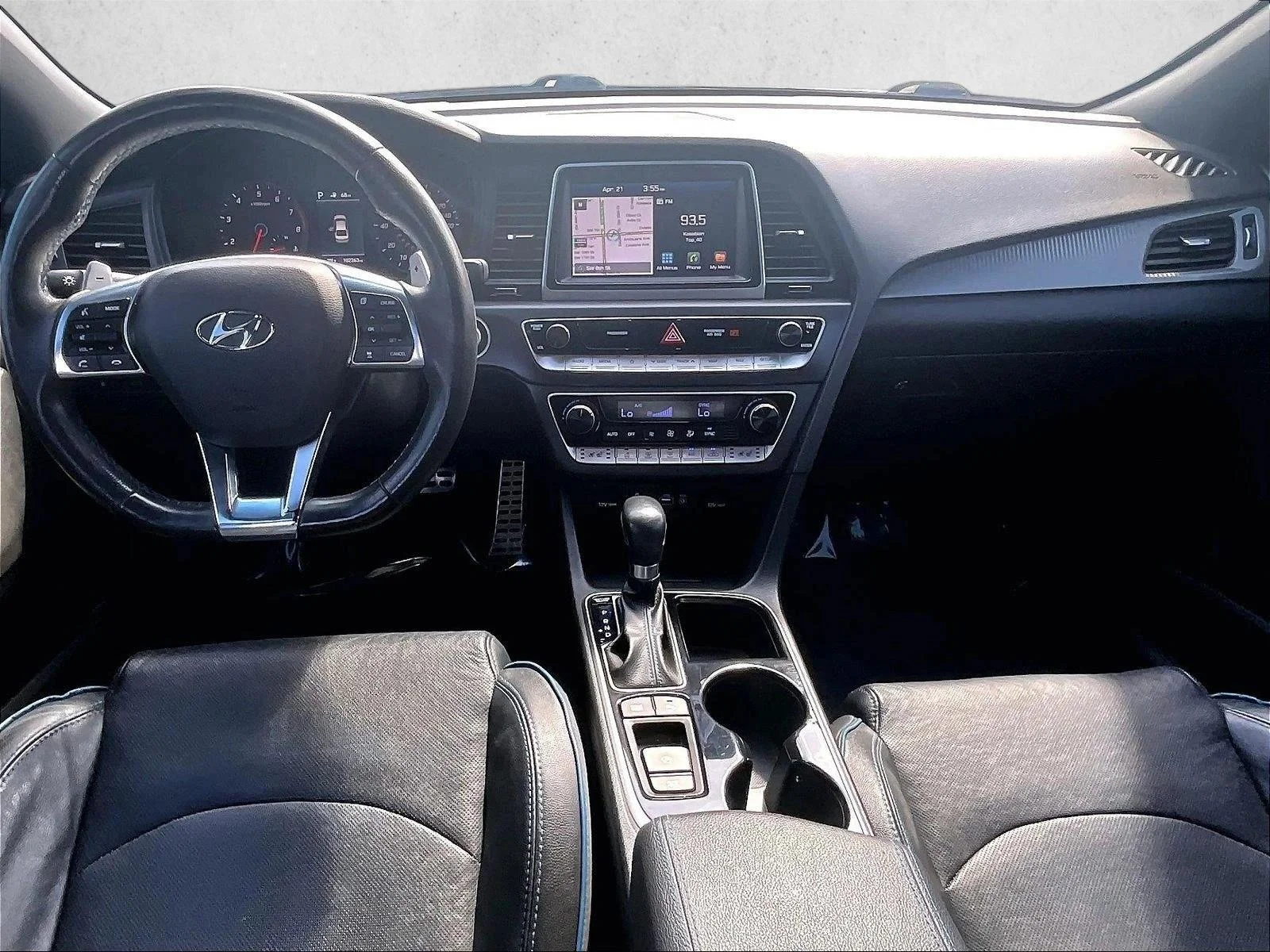 Used 2018 Phantom Black Hyundai Limited image 16